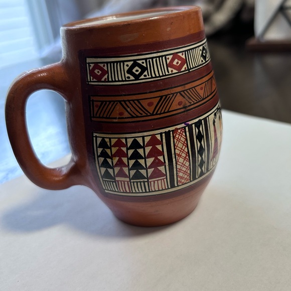 Handcrafted Ceramic Mug with Tribal Patterns - Picture 4 of 4